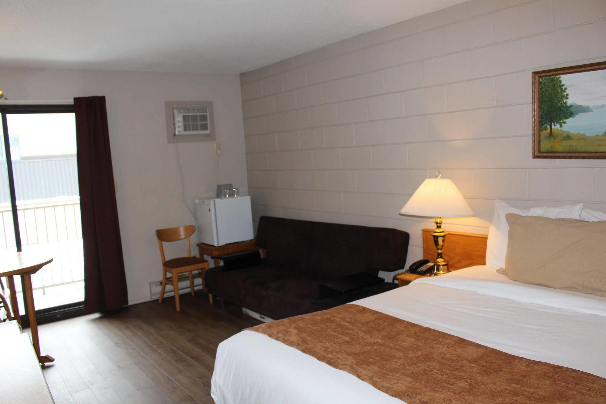 Motel Armstrong Inn 2*